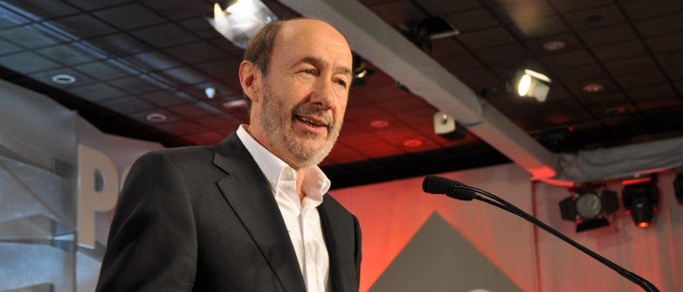 Alfredo P&eacute;rez Rubalcaba nuevo Secretario General del PSOE