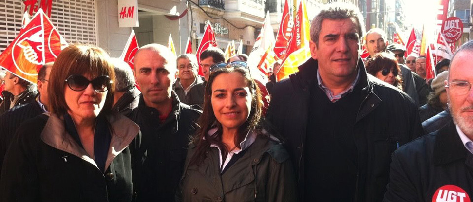 El PSOE pide a los parlamentarios populares que se hagan eco en Madrid de la manifestaci&oacute;n contra la Reforma Laboral