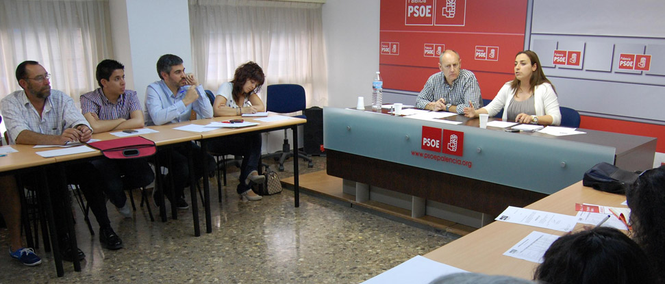 El PSOE sigue reclamando una aparici&oacute;n p&uacute;blica de los parlamentarios y dirigentes del PP de Palencia