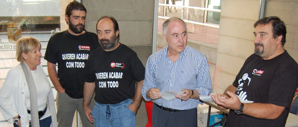 El PSOE muestra su solidaridad con los mineros encerrados en la Delegaci&oacute;n de la Junta