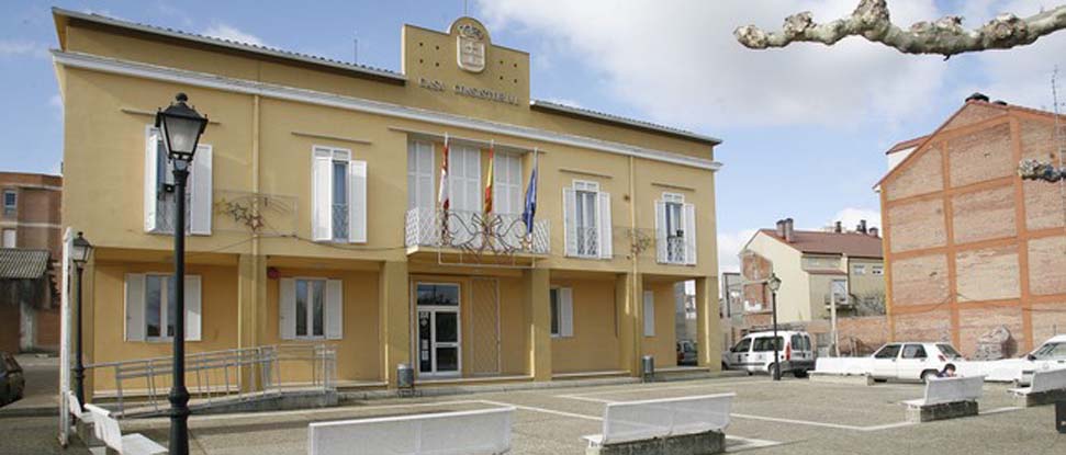 El PSOE de Villamuriel de Cerrato critica el despilfarro del Ayuntamiento al gastar 651.000&euro; en unas instalaciones deportivas