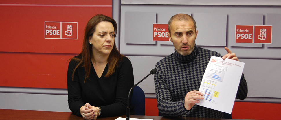 El PSOE acusa al Partido Popular de abandono y desidia frente a los datos del paro