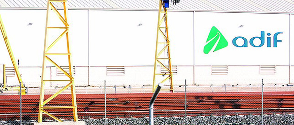 El PSOE pregunta por la decisi&oacute;n de ADIF de dejar una v&iacute;a &uacute;nica en el tramo del AVE Palencia-Le&oacute;n