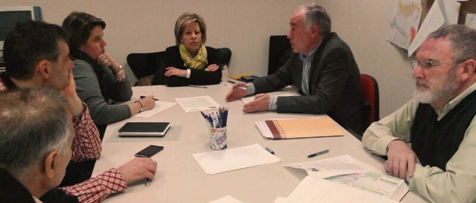 El Grupo Socialista mantiene un primer contacto con la nueva directiva de la Asociaci&oacute;n de &ldquo;El Cristo&rdquo;
