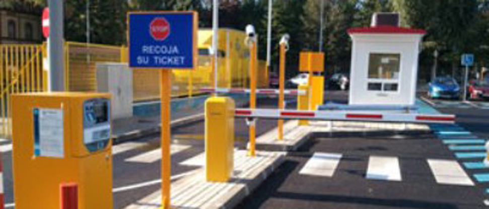 El PSOE denuncia la p&eacute;rdida de tres puestos de trabajo en el Parking de la Estaci&oacute;n de Ferrocarril