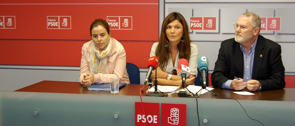 El PSOE denuncia el castigo al que somete el PP al mundo rural en materia educativa