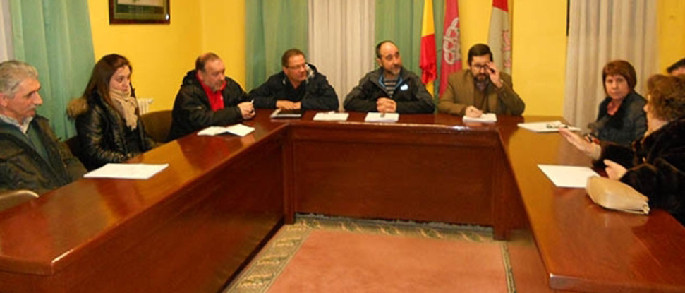 La portavoz socialista en el Ayuntamiento de Barruelo de Santull&aacute;n pide la dimisi&oacute;n del alcalde