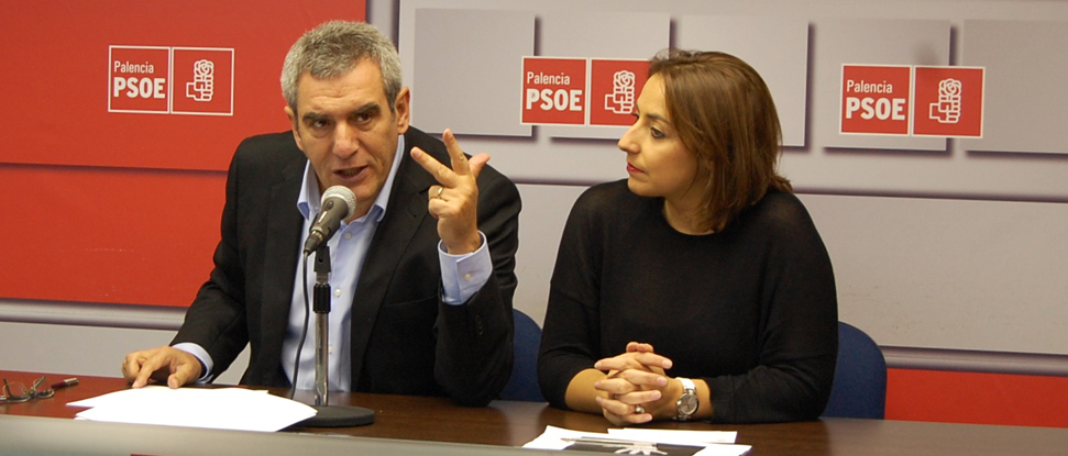 Villarrubia y Andr&eacute;s denuncian el uso de las instituciones por parte del PP con fines electoralistas