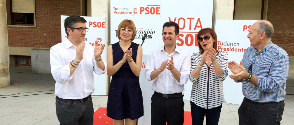 Patxi L&oacute;pez asegura que la &uacute;nica opci&oacute;n para desalojar al PP de las instituciones es el PSOE