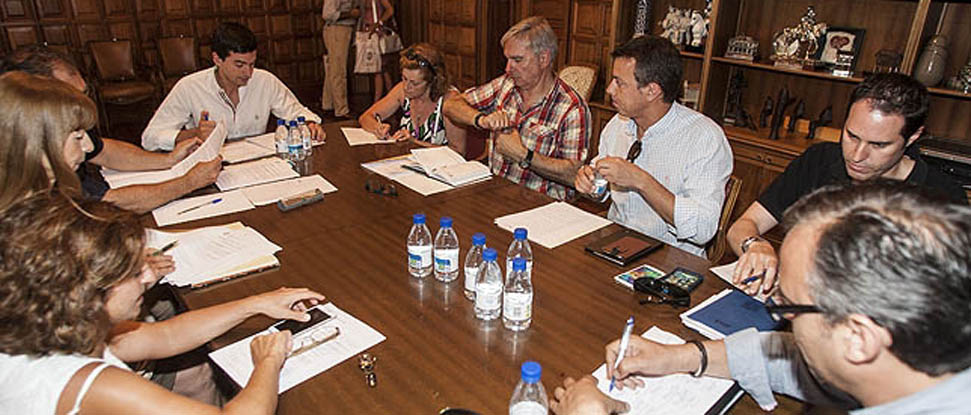 El PSOE lamenta la falta de negociaci&oacute;n por parte del PP sobre la convocatoria de las Comisiones Informativas