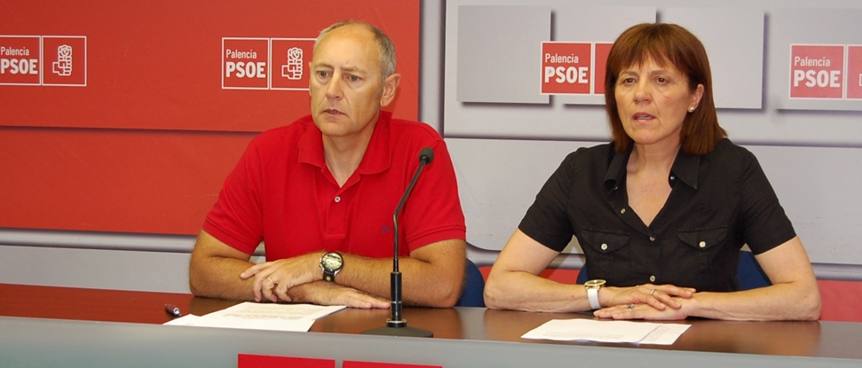 El PSOE pide explicaciones por la ampliaci&oacute;n "encubierta" de la jornada del bloque quir&uacute;rgico del Hospital