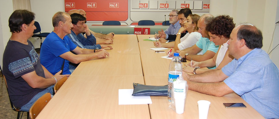 El PSOE se interesa por el futuro de los trabajadores de la empresa de ventanas de PVC &ldquo;Venterpal&rdquo;