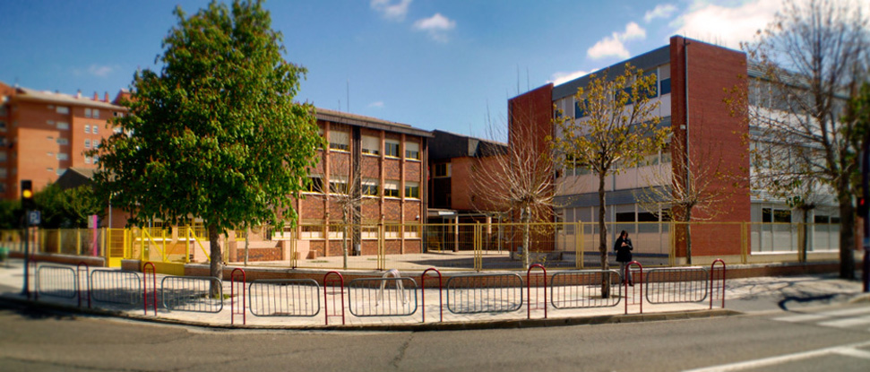 El PSOE denuncia los graves retrasos en las sustituciones de las bajas de profesores