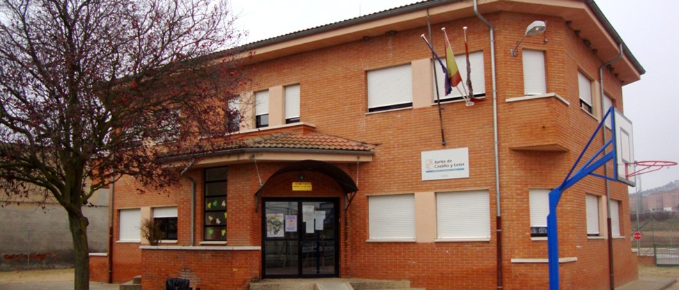 El PSOE busca en Diputaci&oacute;n el apoyo para el personal educativo del CRA del Cerrato