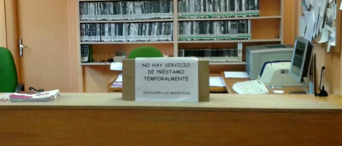 El PSOE denuncia el caos de algunos servicios municipales por la falta de personal