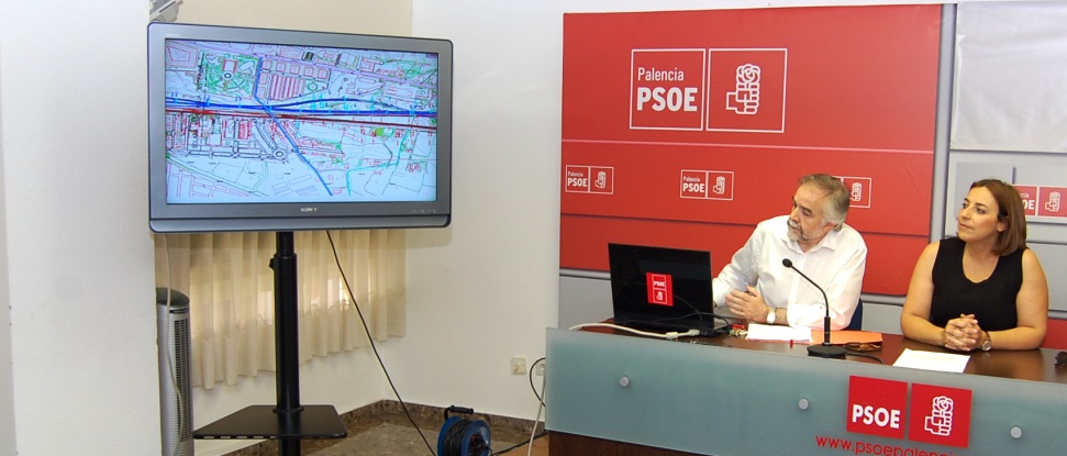 El PSOE acusa a Ayuntamiento, Junta y Adif de compadreo en la tramitaci&oacute;n de &ldquo;Los Tres Pasos&rdquo;