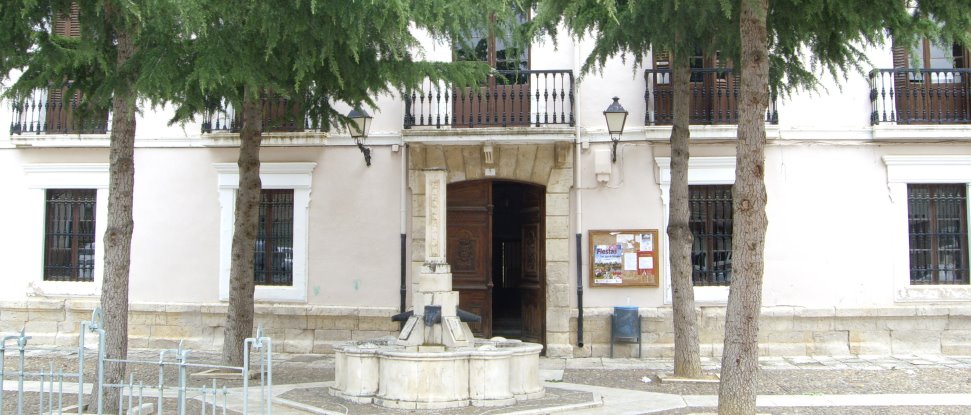 El PSOE de Paredes considera una grave imprudencia la actuación del alcalde en la gestión de los terrenos comunales El PSOE de Paredes considera una grave imprudencia la actuación del alcalde en la gestión de los terrenos comunales