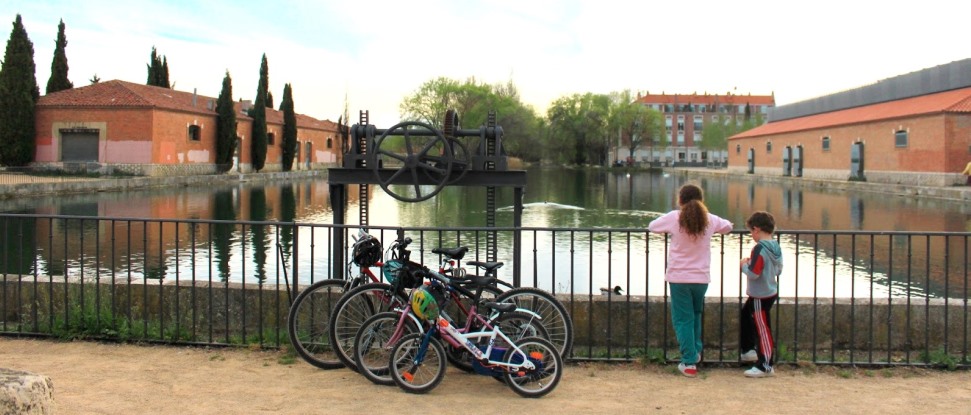 El PSOE pregunta en el Senado por el mal estado de los entornos de la D&aacute;rsena del Canal