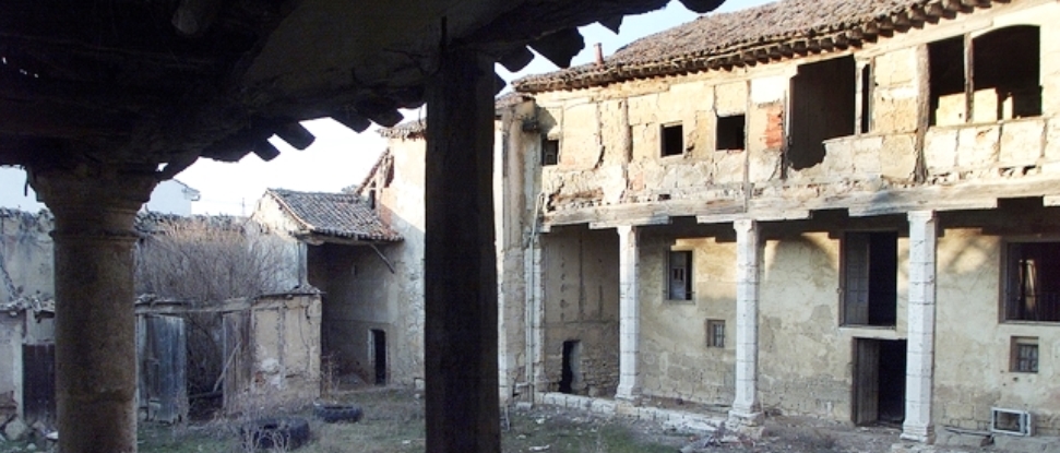 El PSOE lleva a las Cortes la restauraci&oacute;n integral del Palacio de los Condes de Acu&ntilde;a en Due&ntilde;as