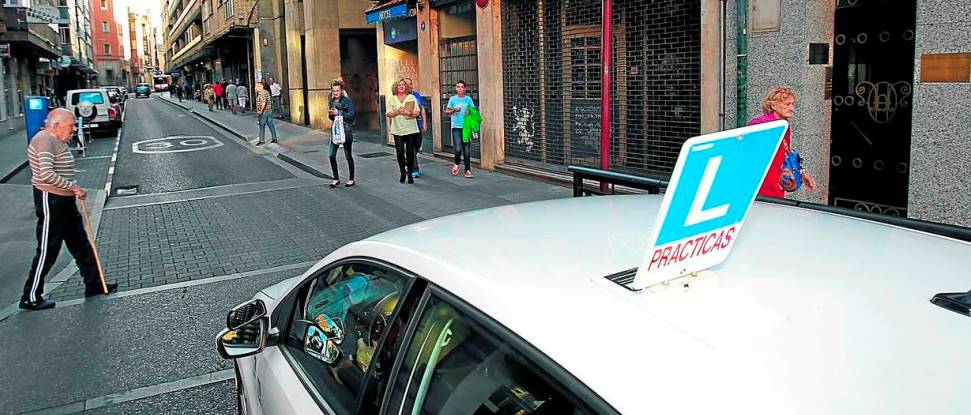 El PSOE se interesa en el Senado por la situaci&oacute;n del servicio de ex&aacute;menes de conducir en Palencia