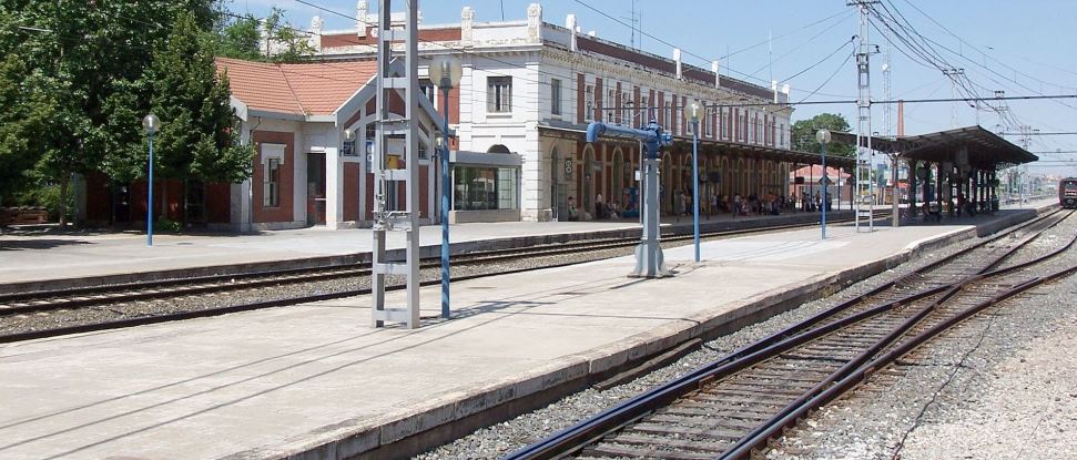El PSOE pide a Polanco que no renuncie al soterramiento del ferrocarril a su paso por la ciudad