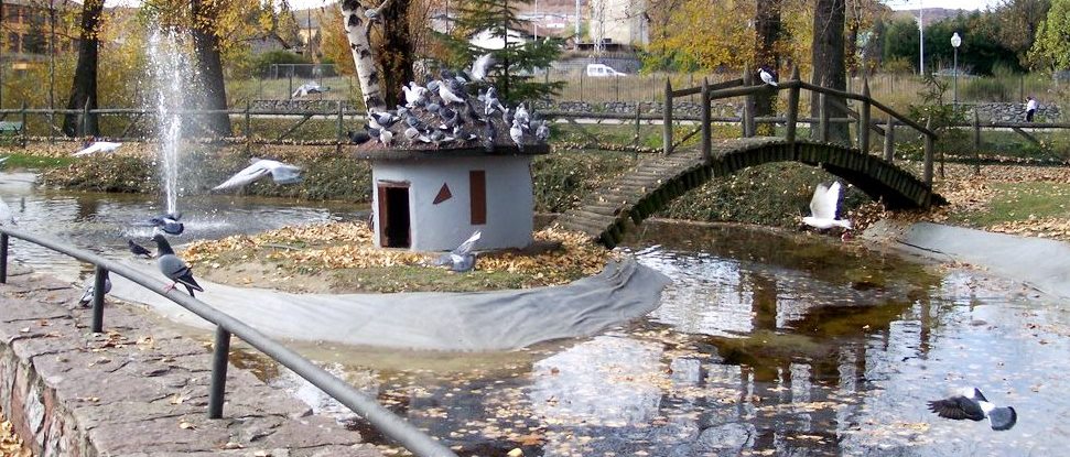 El PSOE de Guardo denuncia el lamentable estado de los animales del estanque del Parque &ldquo;Fuentes Carrionas&rdquo;