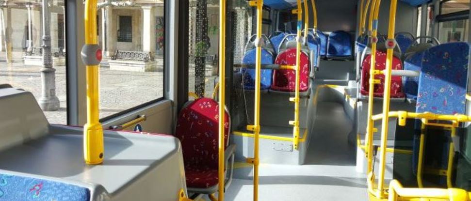 El PSOE pide que los autobuses urbanos no presten servicio en las ma&ntilde;anas de Navidad, A&ntilde;o Nuevo y Reyes