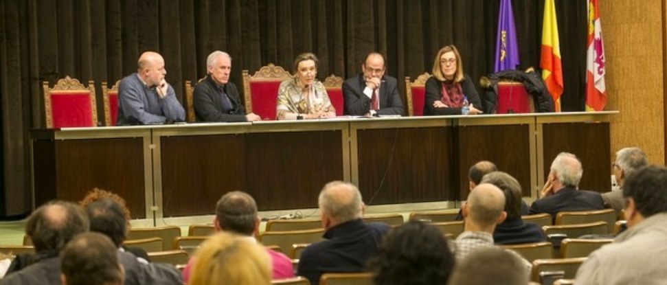 El PSOE pide a la Junta una pol&iacute;tica efectiva para hacer llegar internet a todos los municipios