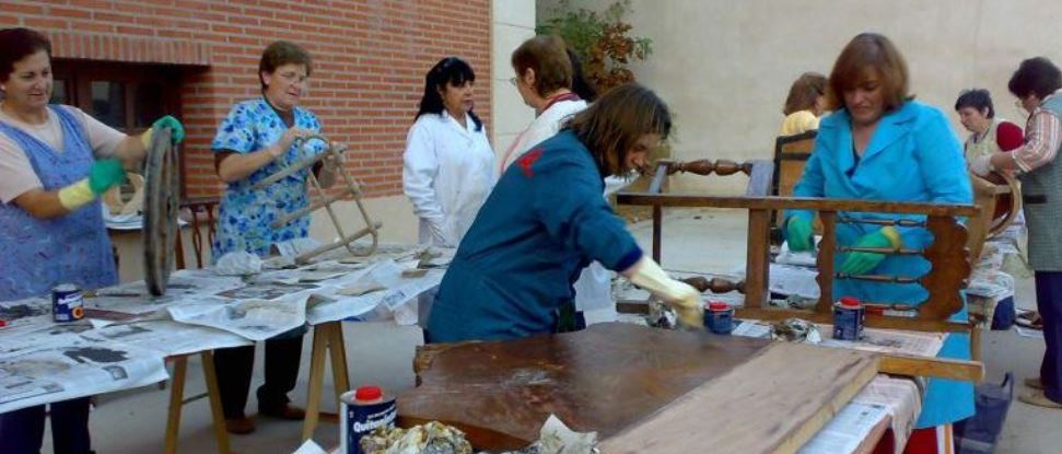 <div>El PSOE pide facilidades para los colectivos de mujeres que optan a las subvenciones de Diputaci&oacute;n</div>