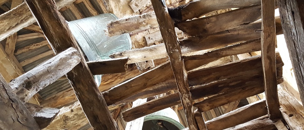 El PSOE pide a la Junta una actuaci&oacute;n urgente en la iglesia parroquial de Barrio de Santa Mar&iacute;a