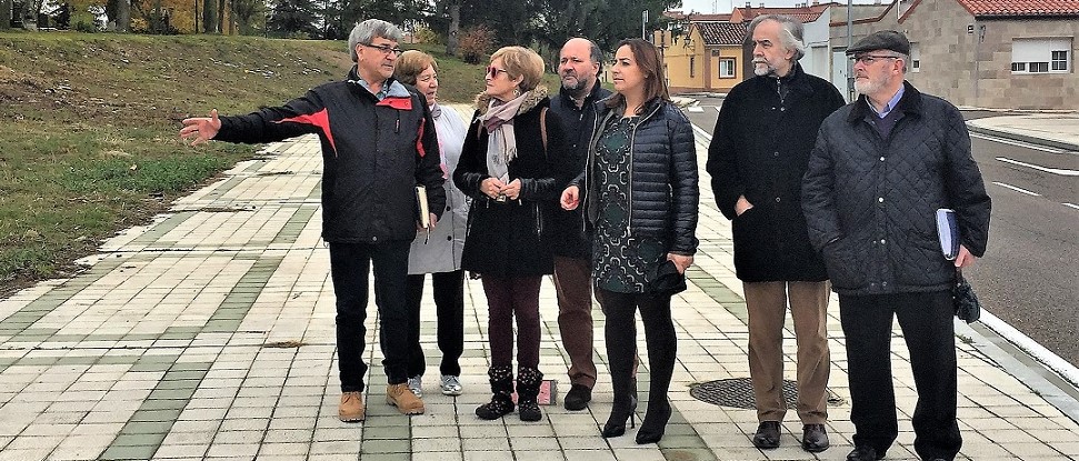 El PSOE denuncia el estado de dejadez generalizado existente en el Barrio del &ldquo;Ave Mar&iacute;a&rdquo;