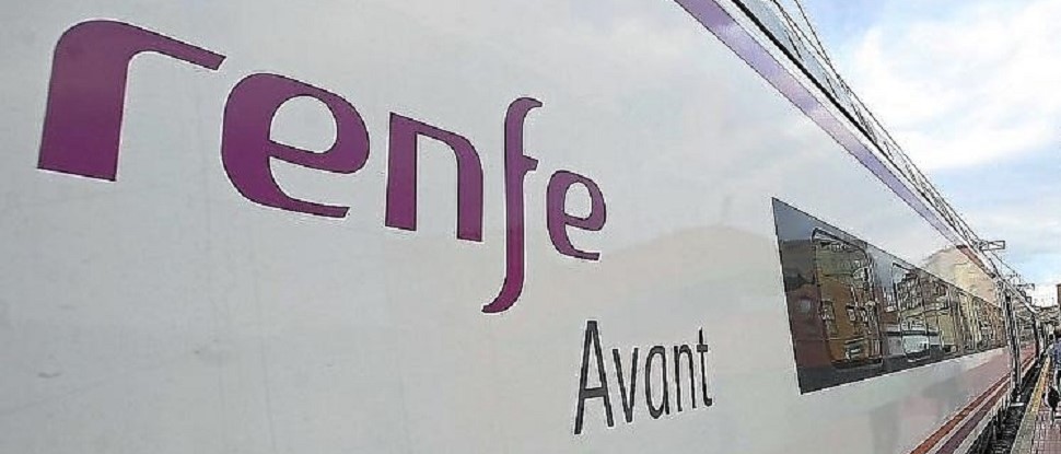 El PSOE insta al Ayuntamiento a que solicite a RENFE la dotaci&oacute;n de los servicios AVANT