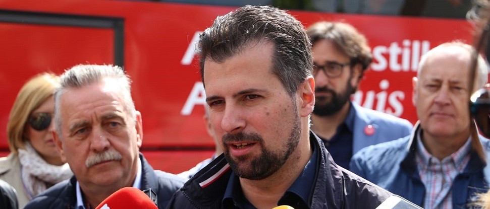 Tudanca insiste en que el voto al PSOE es el &uacute;nico que garantiza el cambio al frente de la Junta