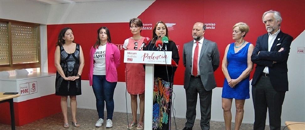 El PSOE pide al alcalde que haga valer su posición y ponga orden en su Equipo de Gobierno El PSOE pide al alcalde que haga valer su posición y ponga orden en su Equipo de Gobierno