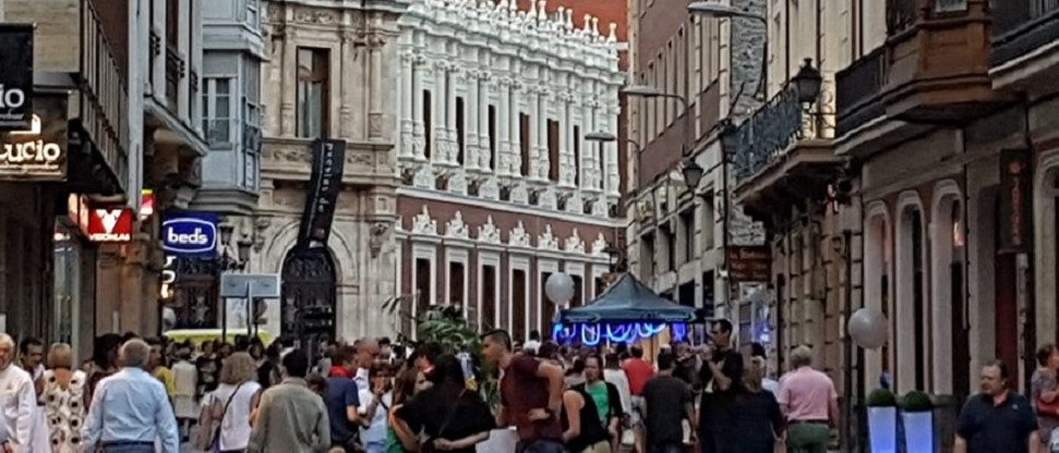 El PSOE pide al Ayuntamiento cambios en las políticas destinadas a la promoción de la ciudad El PSOE pide al Ayuntamiento cambios en las políticas destinadas a la promoción de la ciudad