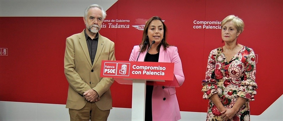 El PSOE pregunta por las ayudas de 25 euros para familias vulnerables que ni siquiera han sido tramitadas El PSOE pregunta por las ayudas de 25 euros para familias vulnerables que ni siquiera han sido tramitadas