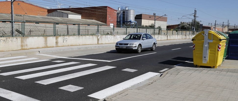 El PSOE insta a Simón y Armisén a llegar a un acuerdo previo por la Calle Jardines para evitar más de 2.000 euros diarios de intereses El PSOE insta a Simón y Armisén a llegar a un acuerdo previo por la Calle Jardines para evitar más de 2.000 euros diarios de intereses
