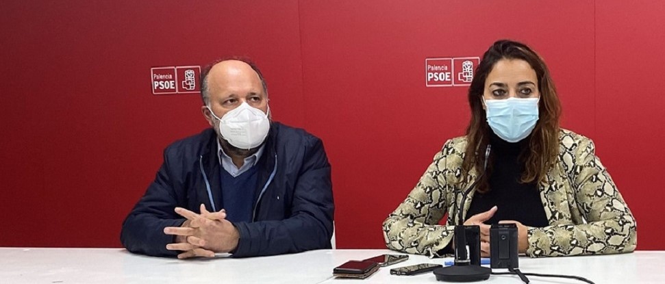 El PSOE pide a la Diputación que amplíe las prestaciones a la capital al no aceptar solares por la calle Jardines El PSOE pide a la Diputación que amplíe las prestaciones a la capital al no aceptar solares por la calle Jardines