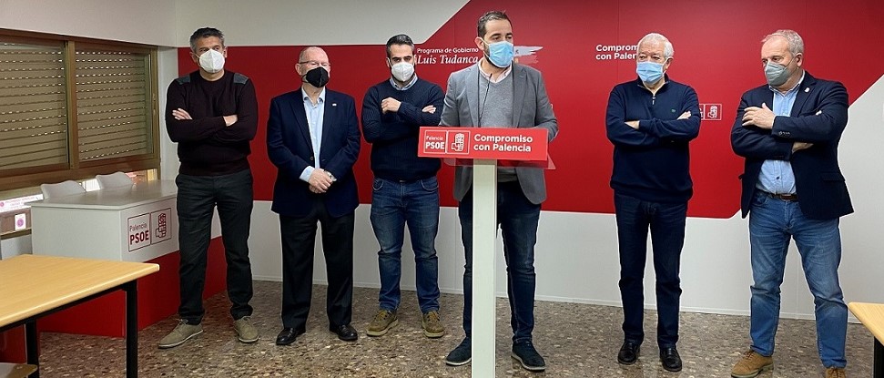 El PSOE pregunta quién pagó el viaje de Armisen a Bruselas para desprestigiar al Gobierno El PSOE pregunta quién pagó el viaje de Armisen a Bruselas para desprestigiar al Gobierno