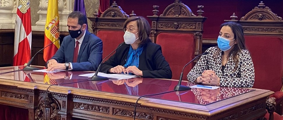 <div>La negociación entre Ayuntamiento, Diputación y PSOE permite desbloquear el conflicto de la Calle Jardines</div>