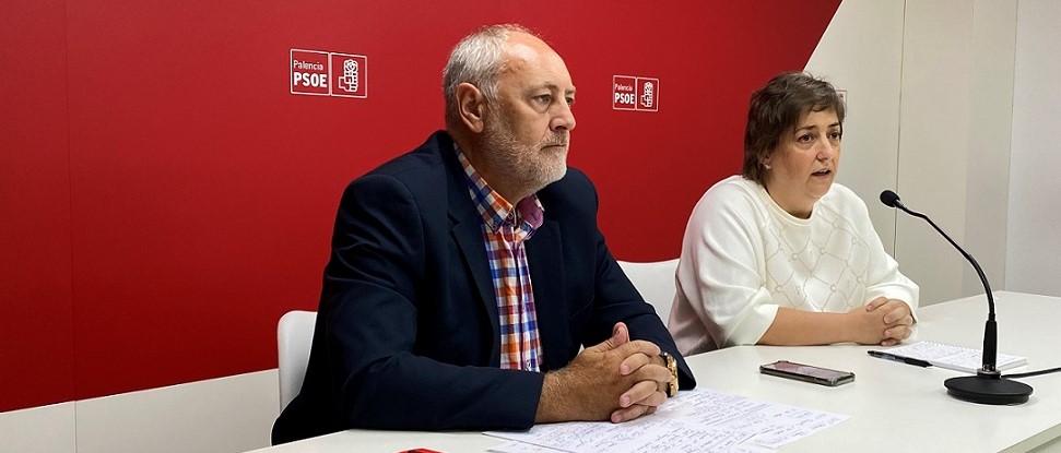 Improvisación e incertidumbre definen el inicio del curso escolar a juicio de los socialistas Improvisación e incertidumbre definen el inicio del curso escolar a juicio de los socialistas